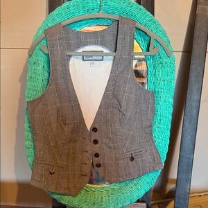 Esprit size 36 /small Checkered Vest in black & grey